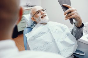 a man had successful root canal therapy